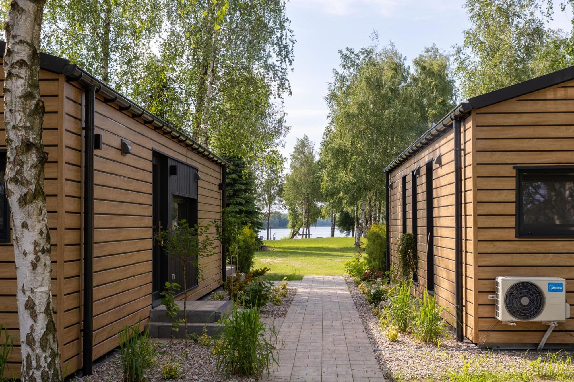 Beztroska Zatoka - Osrodek Wypoczynkowy Hotell Polajewo Exteriör bild
