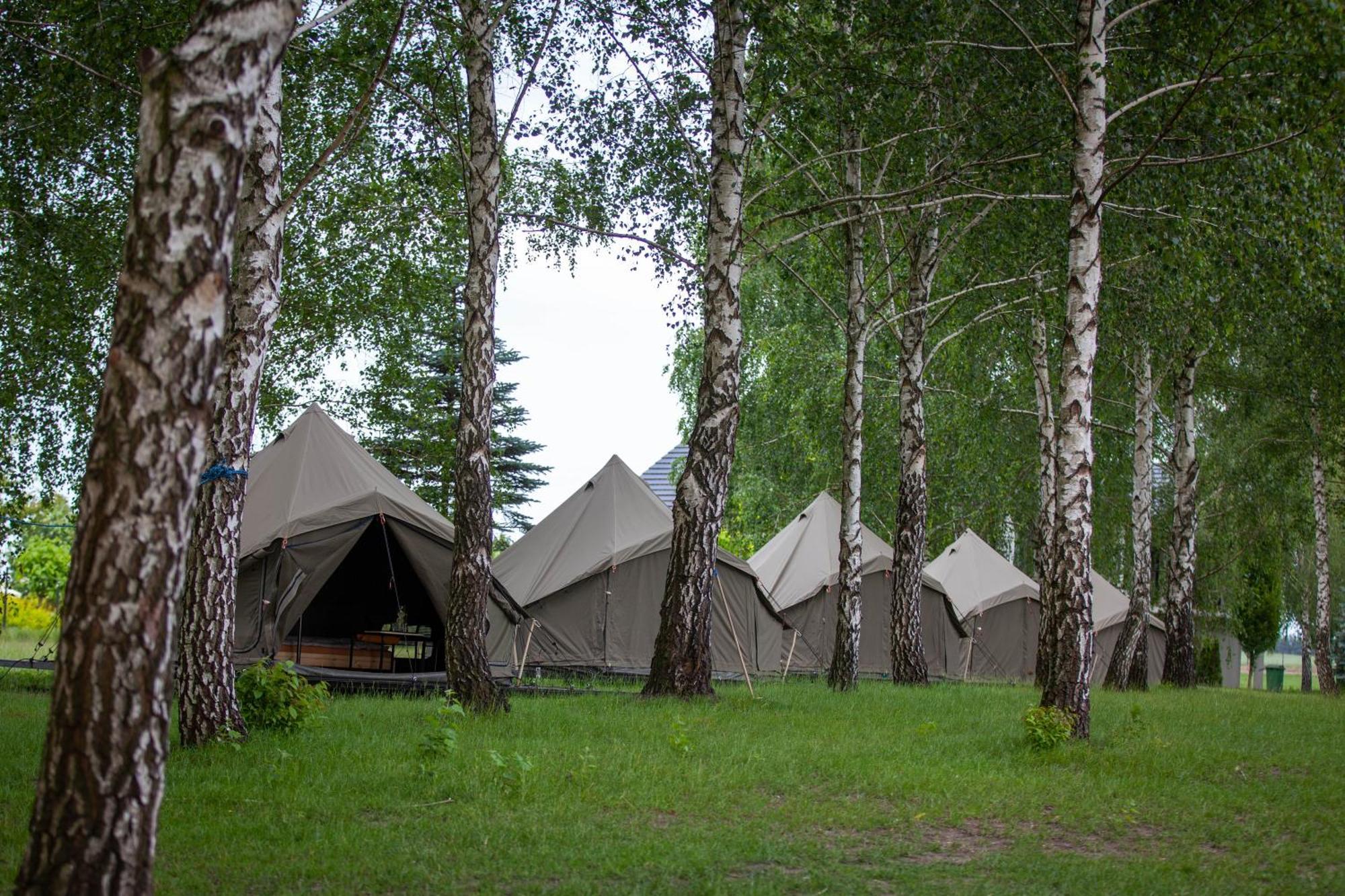 Beztroska Zatoka - Osrodek Wypoczynkowy Hotell Polajewo Exteriör bild